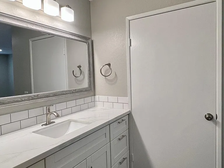 4080 Rosenda Ct #204 — Photo 8