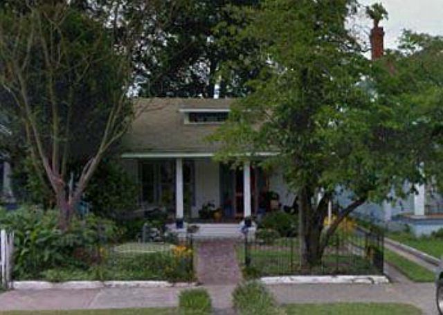 2nd image of 233 Broad St