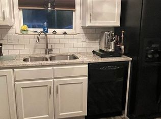 5203A Kentucky St, South Charleston, WV 25309
