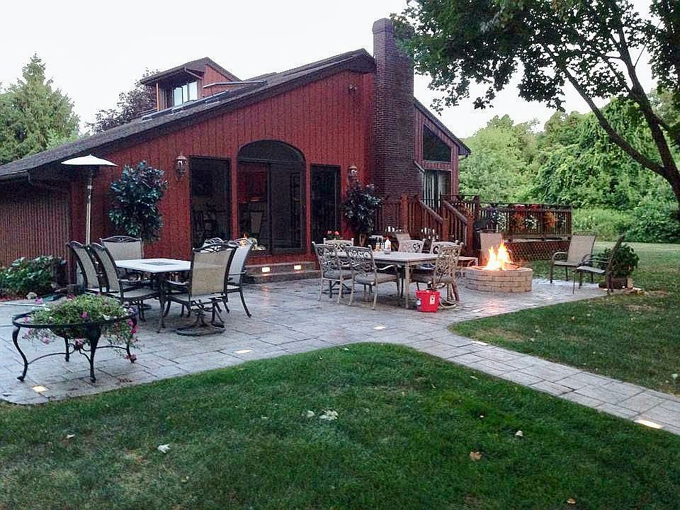 1st image of 21 Heritage Dr