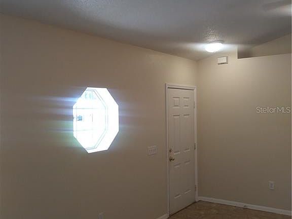 5th image of 813 Savona Pl
