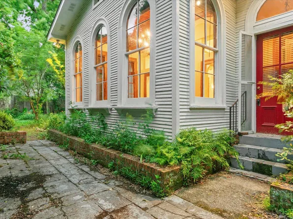 820 E Laurel Ave, Hattiesburg, MS 39401