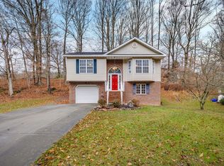 3817 Rockford St, Kingsport, TN 37664