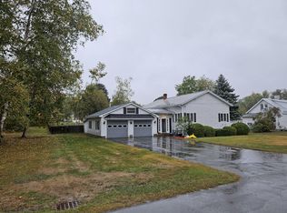 11 Ash St, Madison, ME 04950