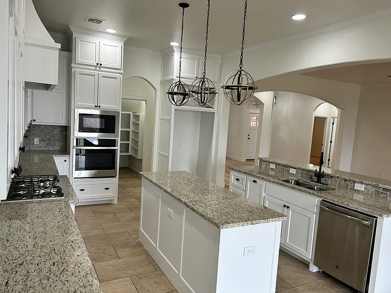3573 Riverfront Dr — Photo 16