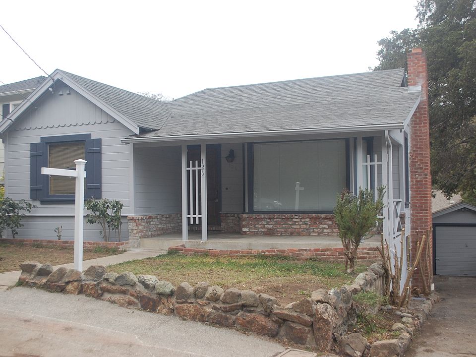 1st image of 126 Manor Dr