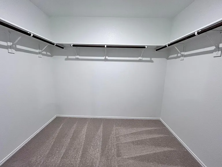 411 Ashbrook Way — Photo 19