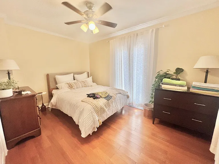 1526 Pine St #1B — Photo 10