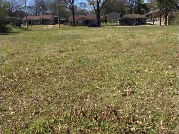 4206 Millbranch Rd, Memphis, TN 38116