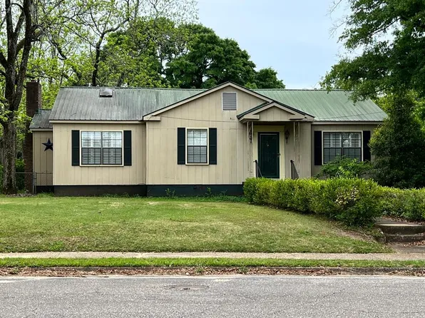 152 N Midway St, Clayton, AL 36016