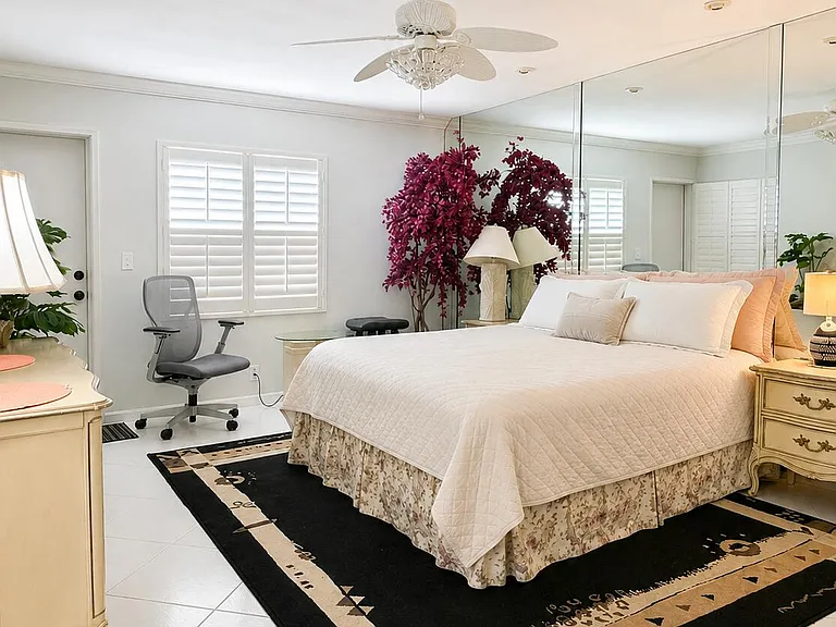 13640 Coconut Palm Ct #B — Photo 9