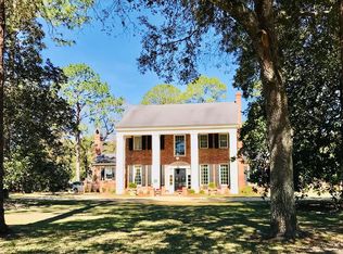 203 Tallokas Rd, Moultrie, GA 31768