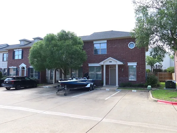 435 Forest Dr, College Station, TX 77840