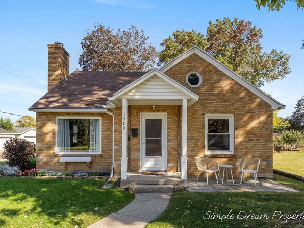 1908 Blandford Ave SW, Wyoming, MI 49519