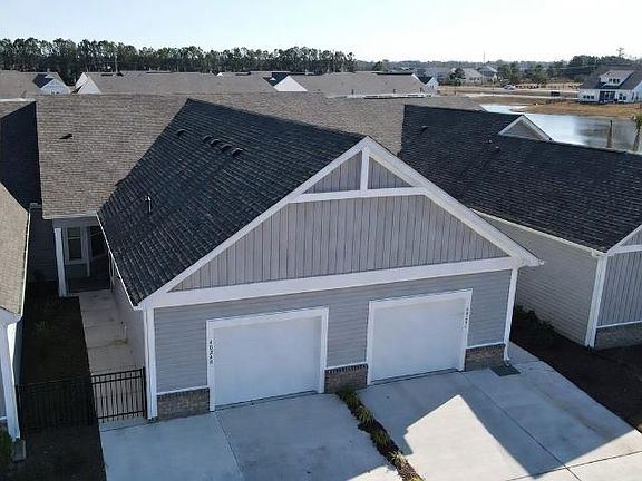 2nd image of 4024 - B Taranto Loop #B