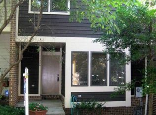 11006 Thrush Ridge Rd, Reston, VA 20191