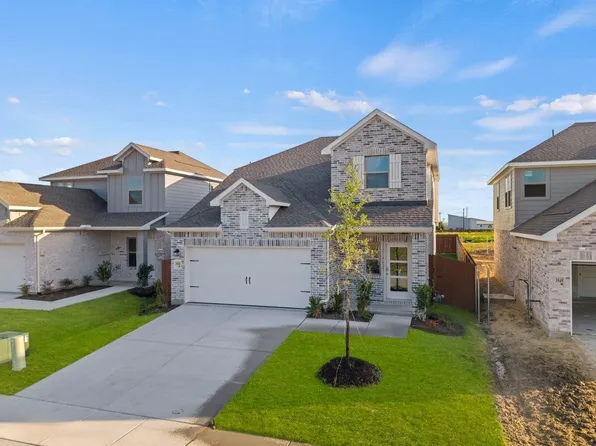 3541 Hank Dr, Heartland, TX 75114
