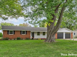 3619 Diamond Dr, Hamilton, MI 49419