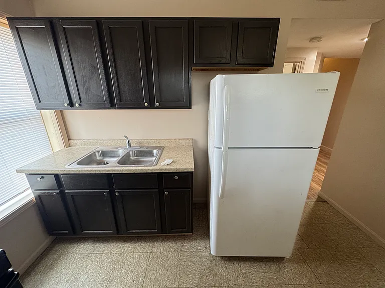 10212 S King Dr #1W — Photo 8