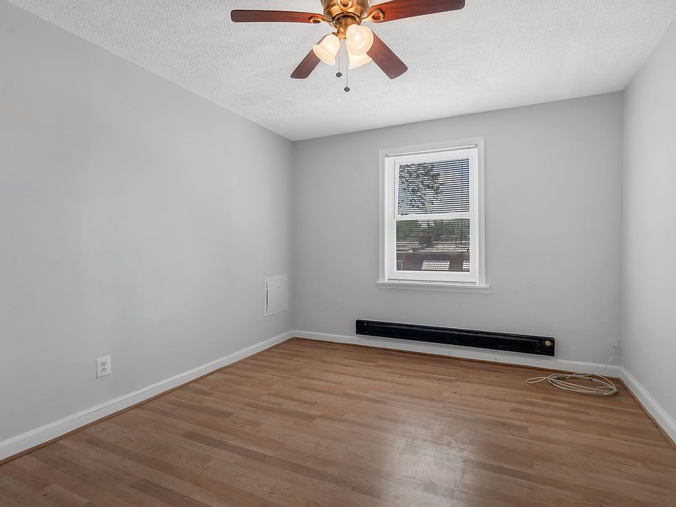 1st image of 1608 West St SE