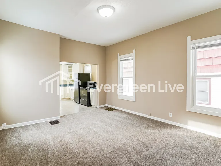 2193 S 78th St — Photo 10