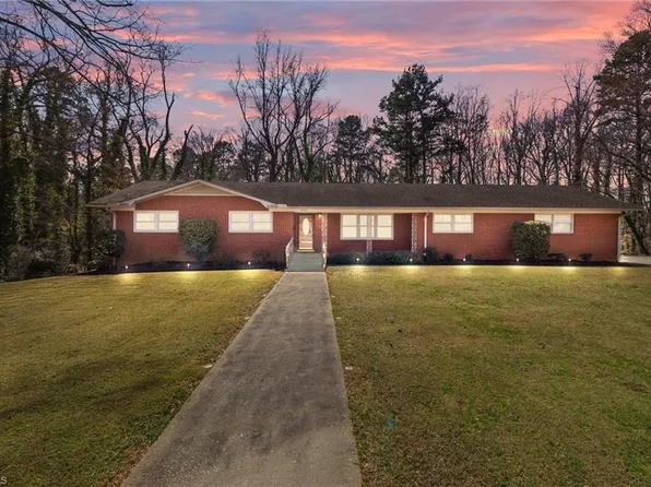 407 Pinecroft Ln, Spencer, NC 28159