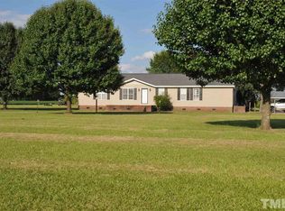 153 Stewart Mason Dr, Dunn, NC 28334