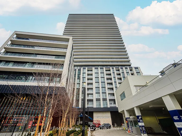 5858 Yonge St #1011 — Photo 1