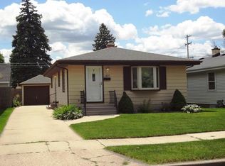 1827 25th St, Kenosha, WI 53140