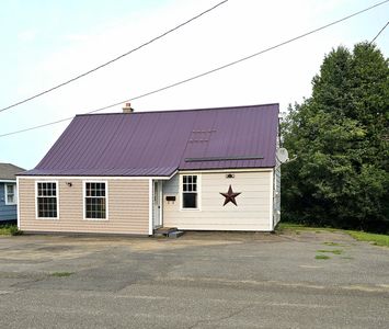 27 Hillcrest Avenue, Caribou, ME, 04736