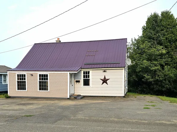 27 Hillcrest Avenue, Caribou, ME 04736