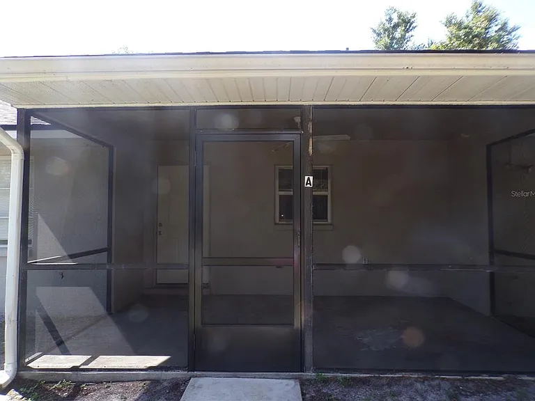 1088 Melville Rd #A — Photo 37