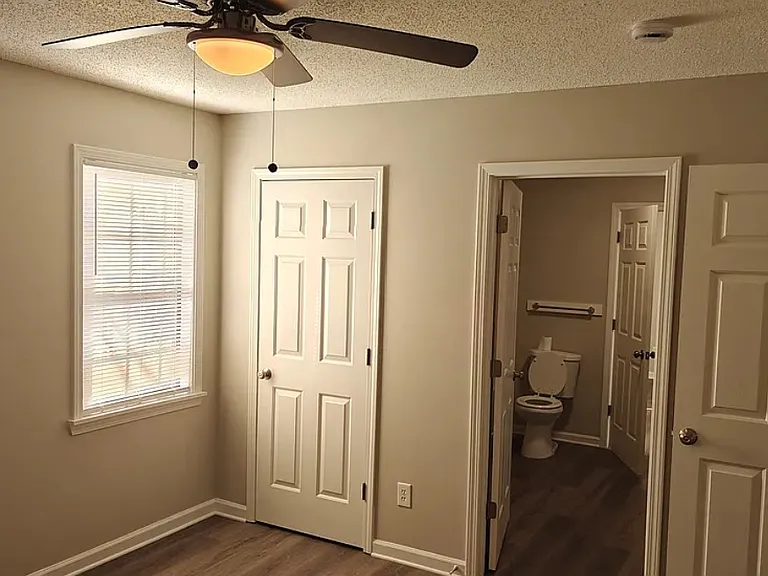 329 N Tipton St #1 — Photo 1