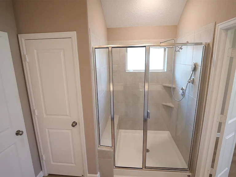 7211 Songlark Lndg — Photo 15