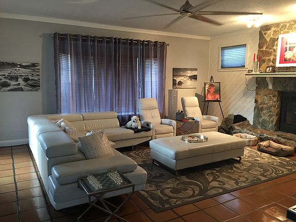 Livingroom/familyroom
