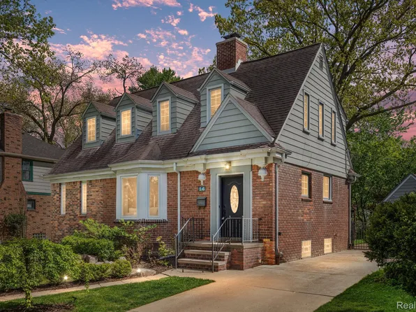 16 Amherst Rd, Pleasant Ridge, MI 48069