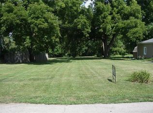 525 S Crane St, Independence, MO 64050