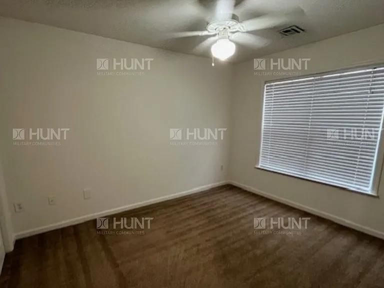 Dyer Cir — Photo 12