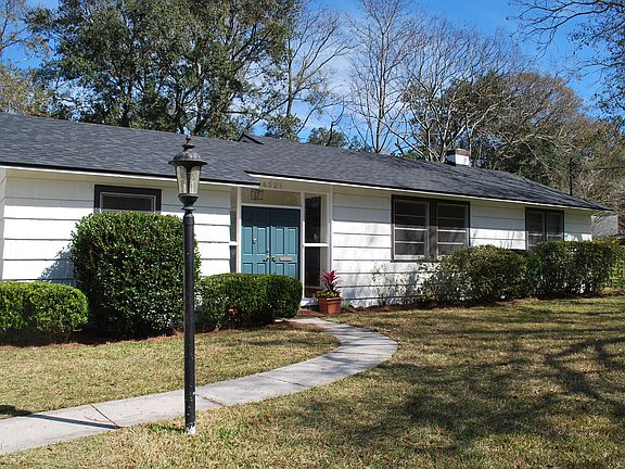 2nd image of 4521 Iroquois Ave