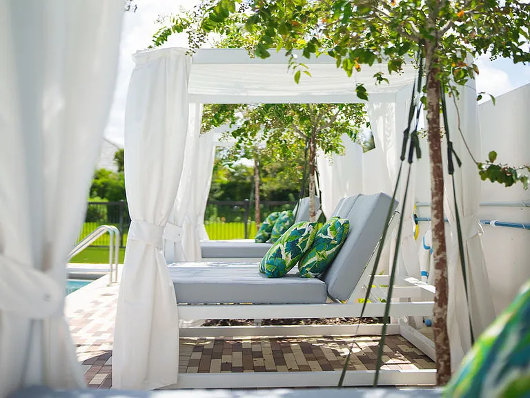 Summerhouse — Photo 4