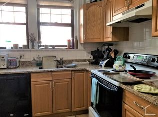 48 Babcock St #16, Brookline, MA 02446