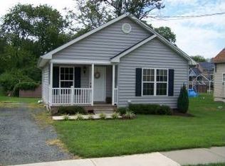 4 S Mechanic St, Wyoming, DE 19934