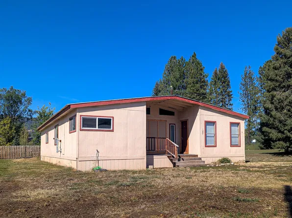 187 Claude St, Halfway, OR 97834