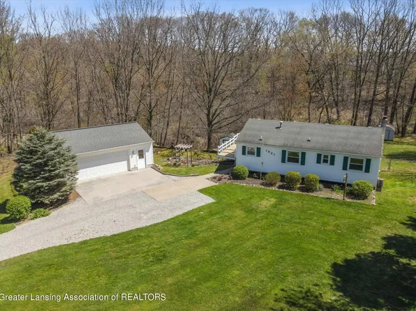 1921 S Canal Rd, Eaton Rapids, MI 48827