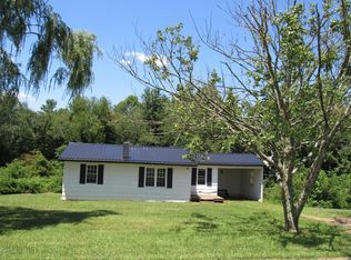 2448 Double Cabin Rd, Hillsville, VA 24343