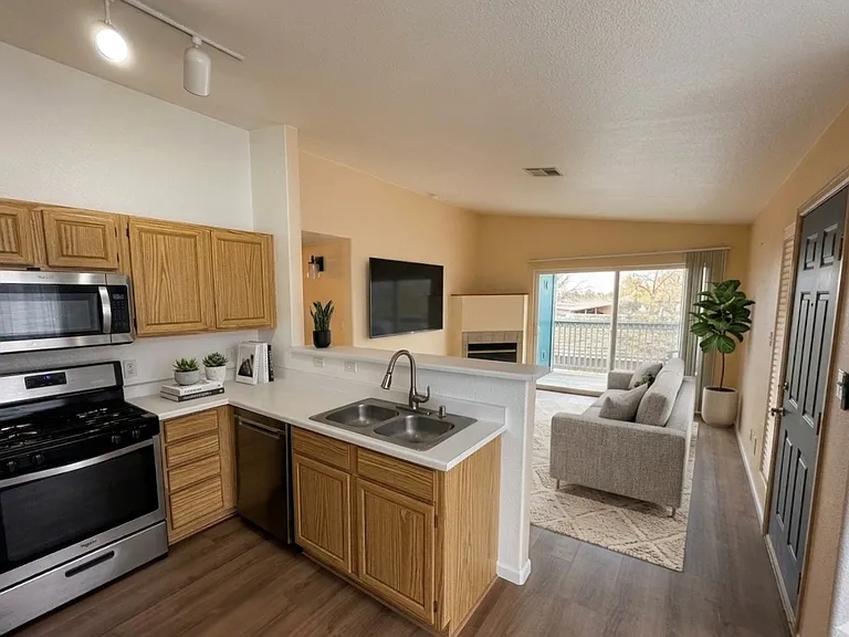 3712 Cactus Creek Ct — Photo 1