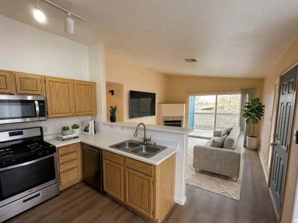 3712 Cactus Creek Ct, Littleton, CO 80126