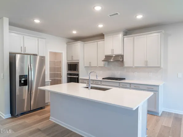 528 Bridger Dr, Garner, NC 27529