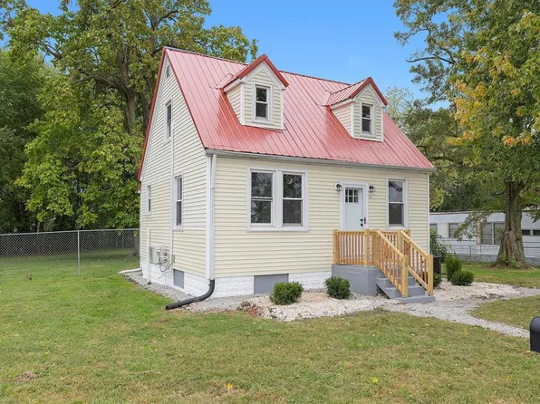 2 Godin Ave, East Carondelet, IL 62240
