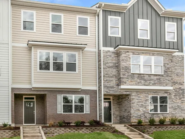 831 Washington St, Fuquay Varina, NC 27526